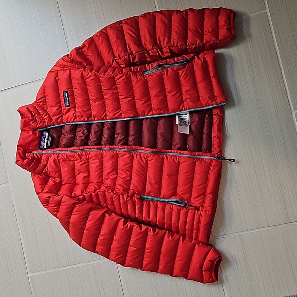 Patagonia down sweater small